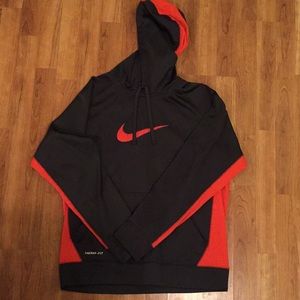 NIKE Therma-fit Hoodie